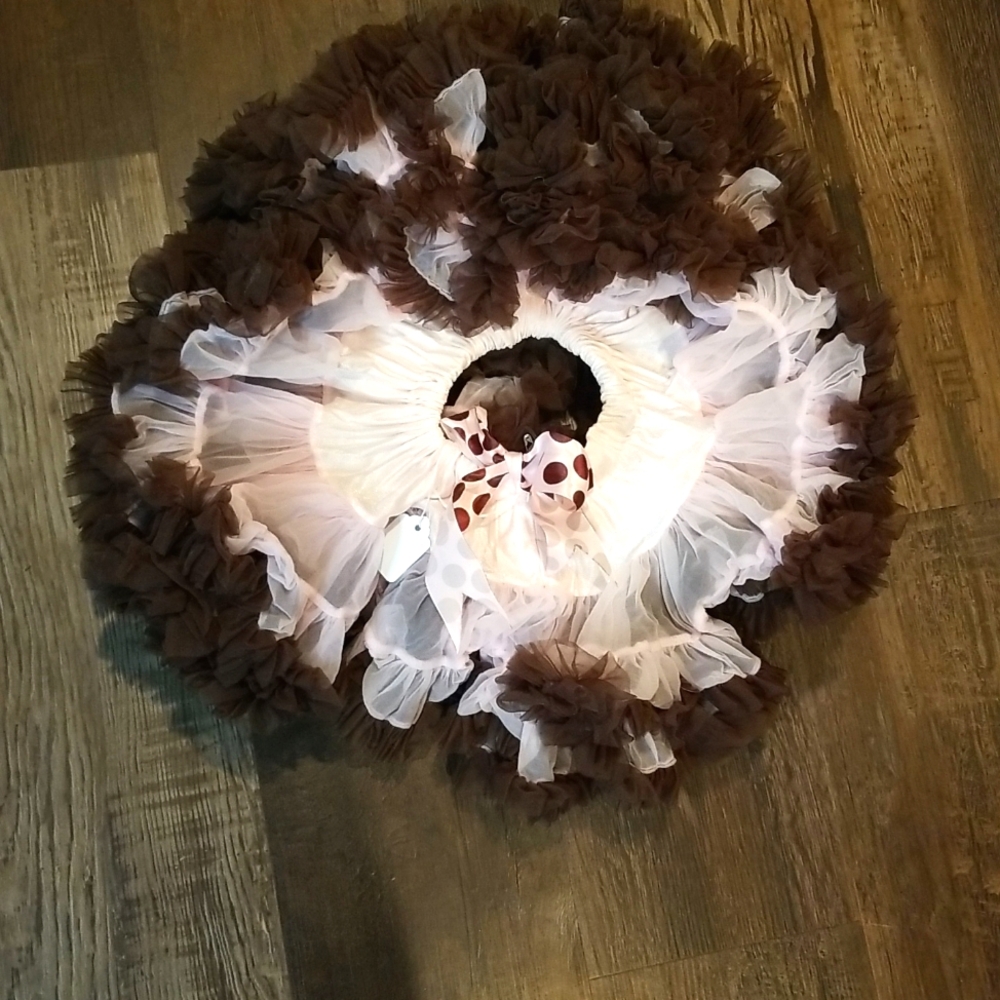 Adorable petticoat, pettiskirt, tutu or crinoline by Oopsy Daisy Baby size 12 mo